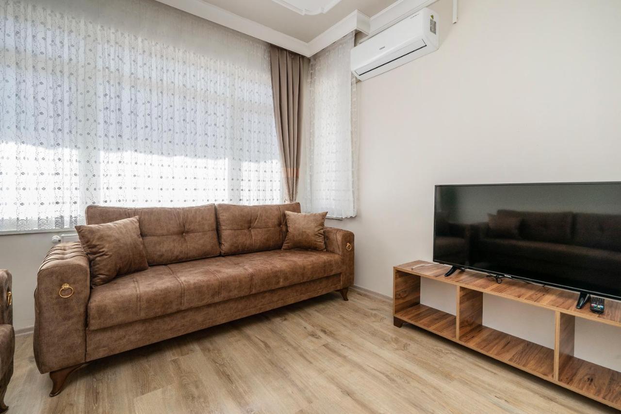 Spacious Apartment In The Historical Center Of Bursa Eksteriør billede